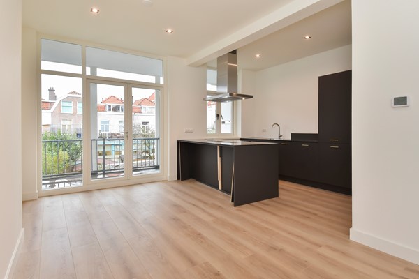 Medium property photo - Van Diemenstraat 164, 2518 VG Den Haag